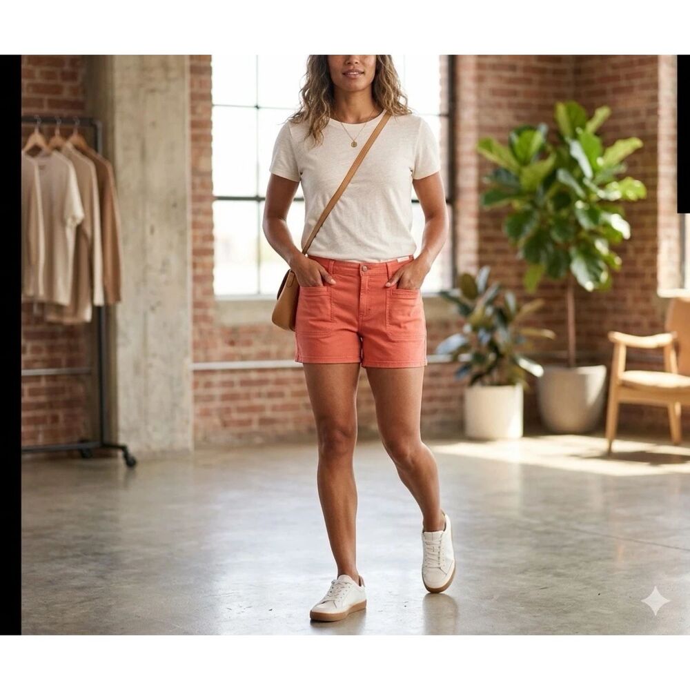 Universal Thread Shorts Womens 16 coral jeans stretch Denim High Rise casual New